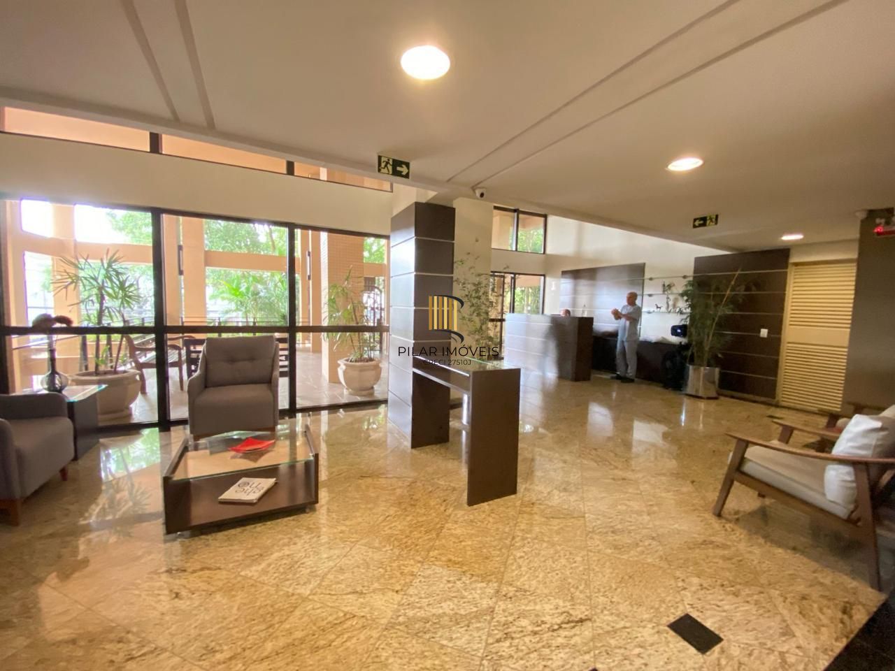 Vende-se apartamento com 2 quartos,(1 suíte) e 101 m² – Mont'Serrat