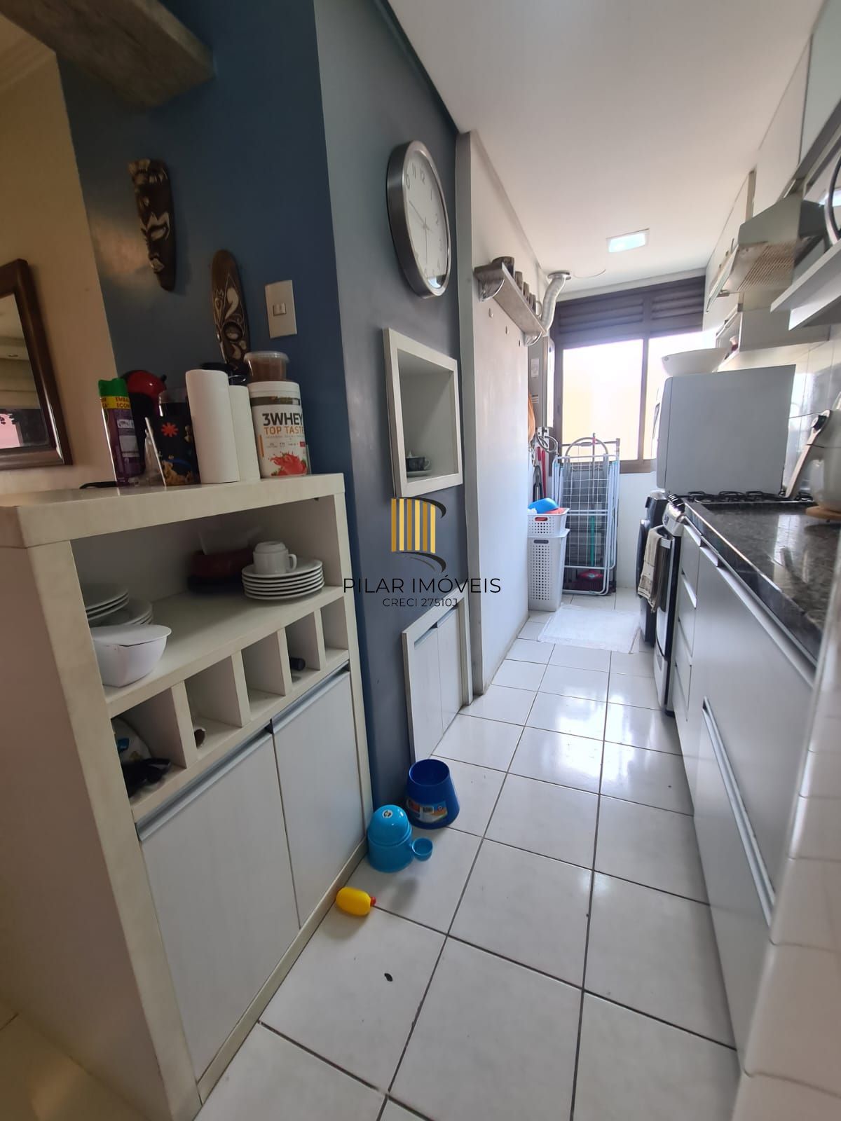 Vende-se apartamento com 3 quartos (1 suíte), 71 m² privativos e 2 vagas – Partenon