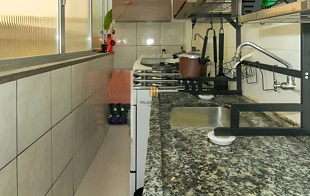 Vende-se apartamento mobiliado com 1 quarto e 51m² – Vila Ipiranga