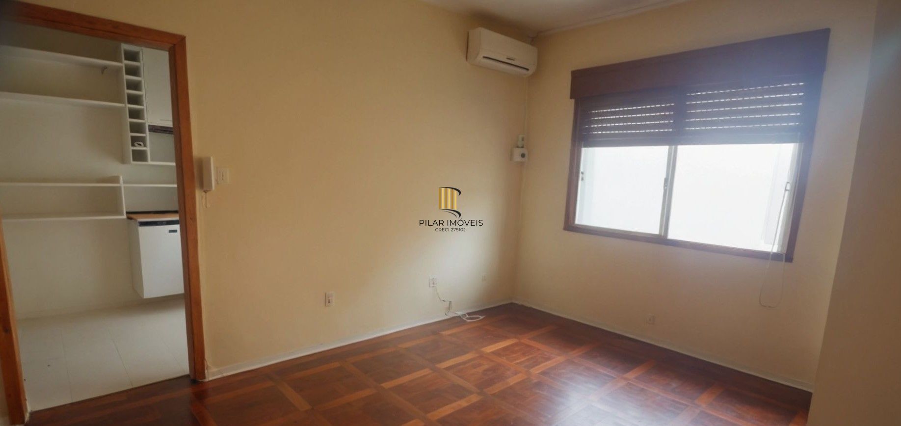 Vende-se apartamento de 1 dormitório e 45m² - Menino Deus - Pilar Imóveis