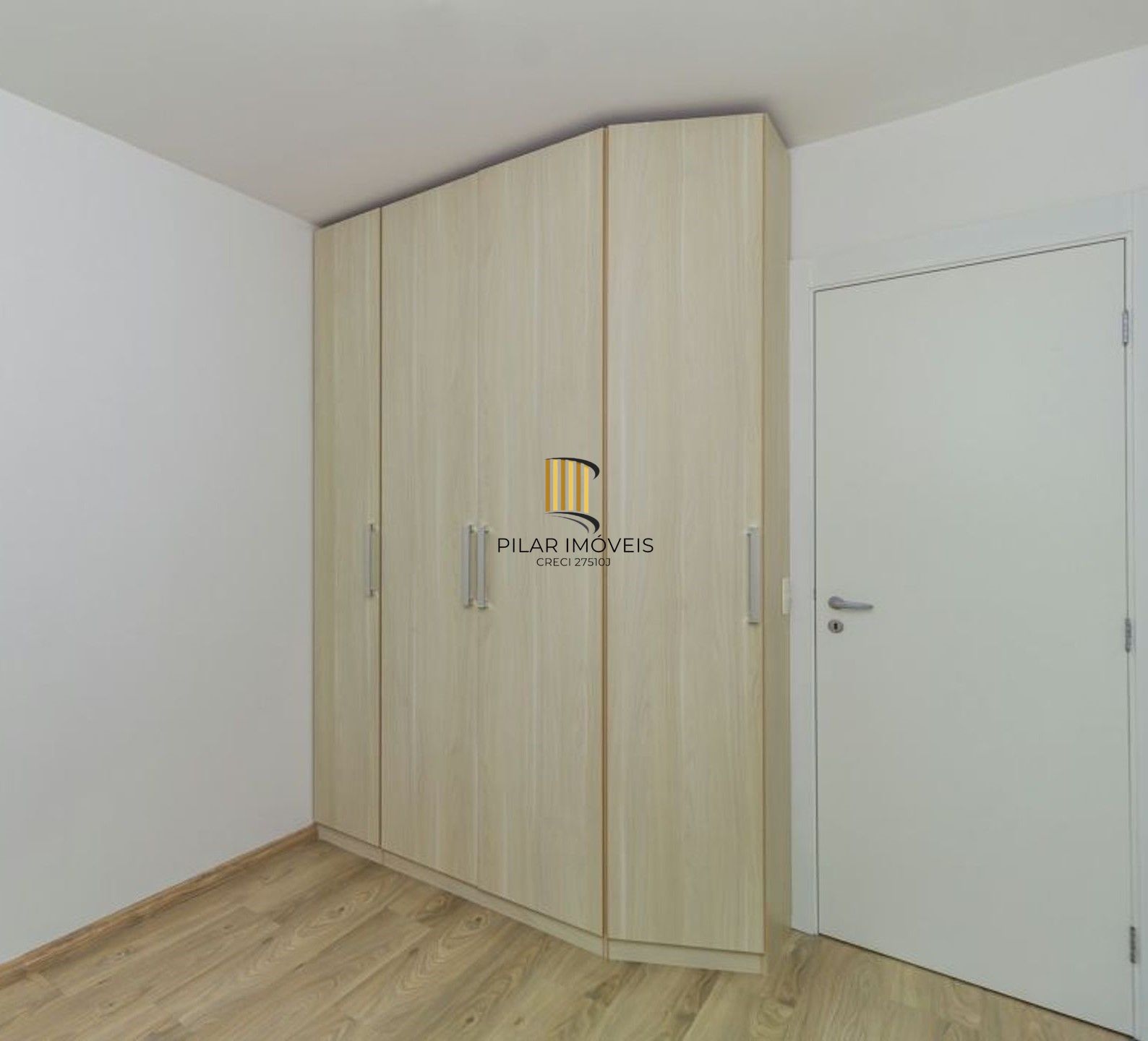 Vende-se apartamento com 2 quartos (1 suíte), 62m² e 1 vaga – Vila Ipiranga