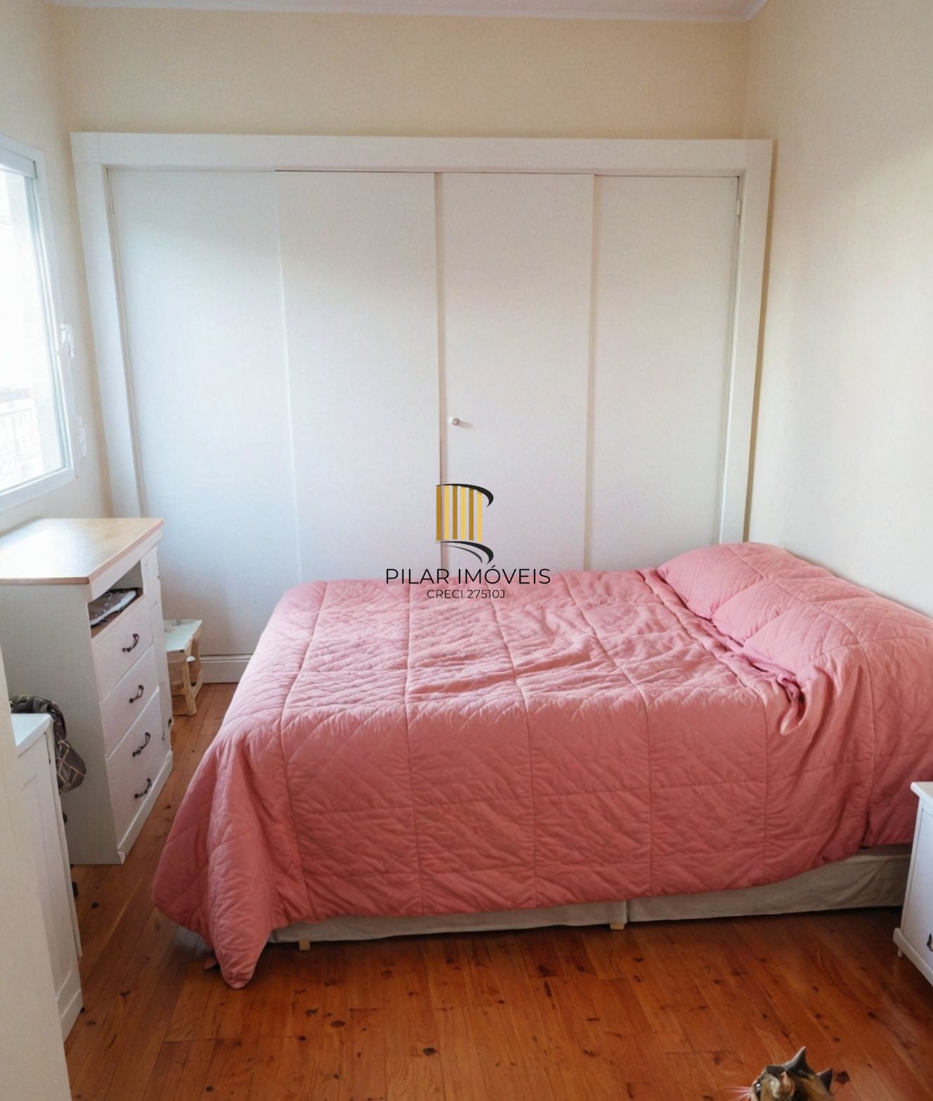 Vende-se apartamento de 1 dormitório e 41m² - Menino Deus