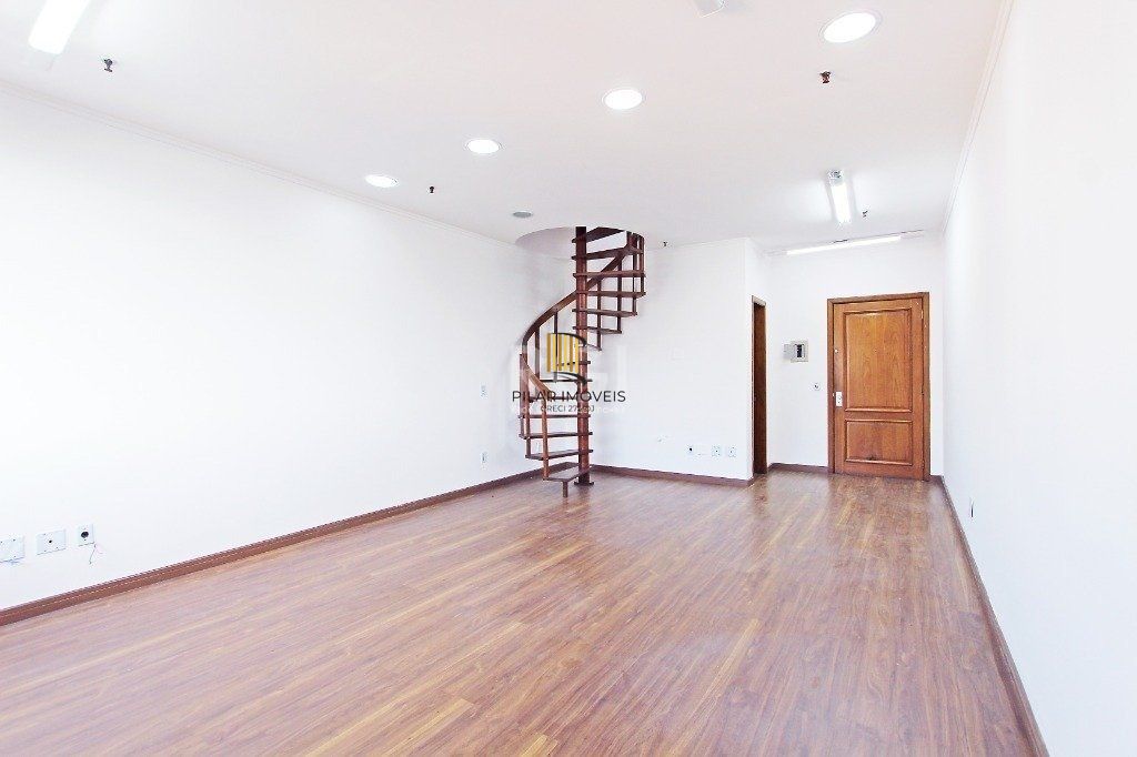 Vende-se cobertura comercial com Terraço – Moinhos de Vento