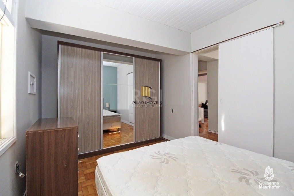 Apartamento para Venda - 81m², 2 dormitórios, sendo 1 suites, 1 vaga - Bom Fim