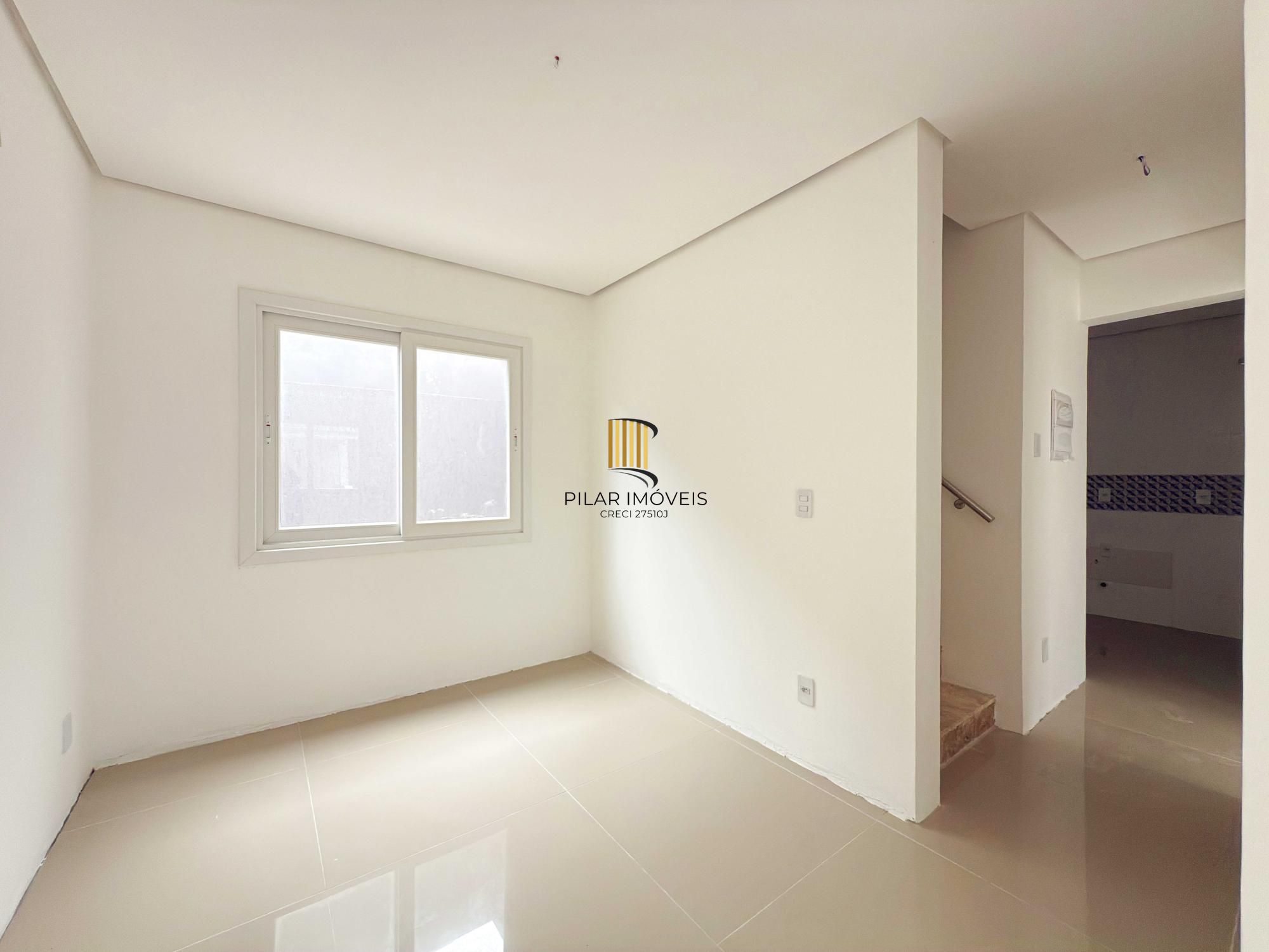 Vende-se casa em condomínio com 4 dormitórios (2 suítes), 3 vagas  – Tristeza