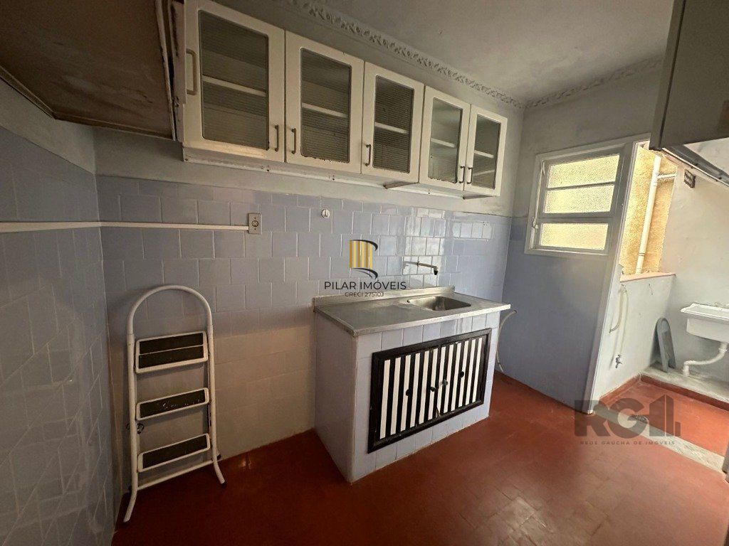 Vende-se apartamento 2 quartos espaçosos com vaga rotatirva próximo ao Mãe de Deus - 54m² - Medianeira