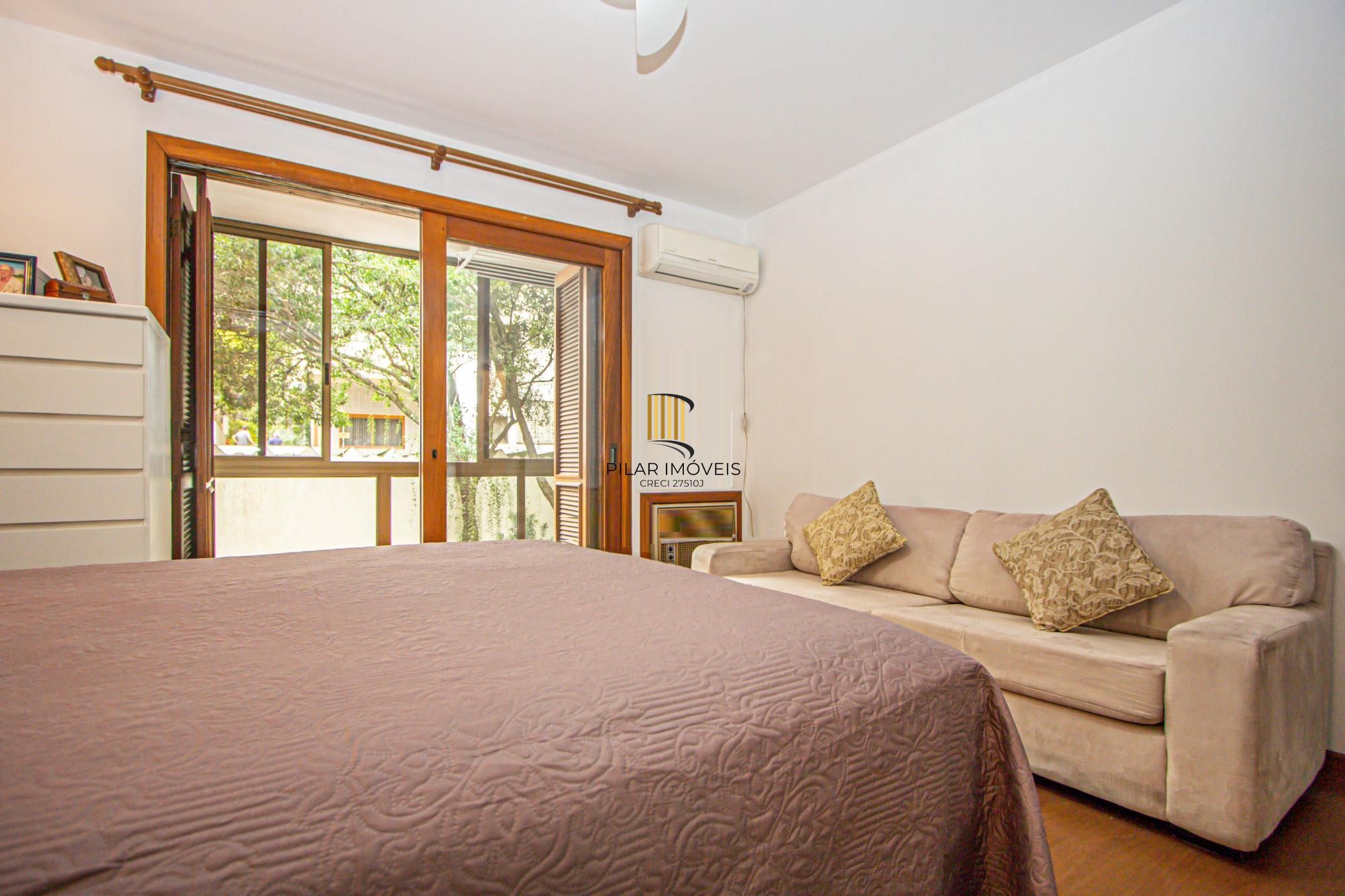 Apartamento mobiliado com 4 quartos, hidromassagem e 2 vagas -254 m²- Petrópolis