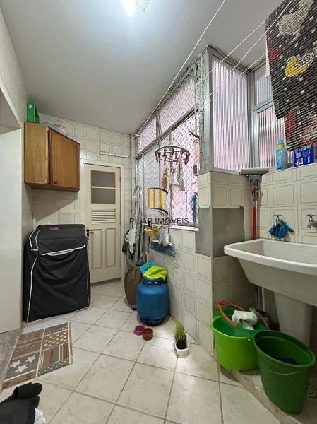 Vende-se apartamento com 3 quartos, 112m² e 1 vaga – Rio Branco