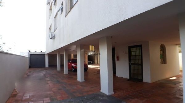 Vende-se apartamento com 1 quarto, 47 m² e 1 vaga – São João