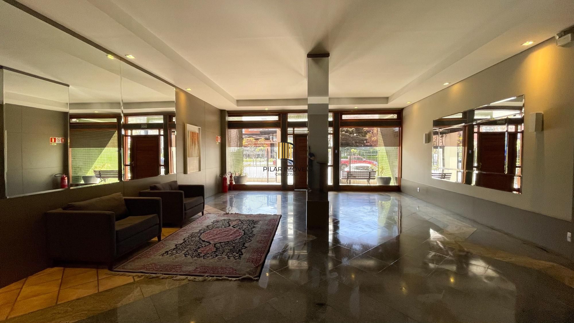 Vende-se apartamento com 3 quartos (1 suíte), 100m² e 1 vaga - Jardim Europa
