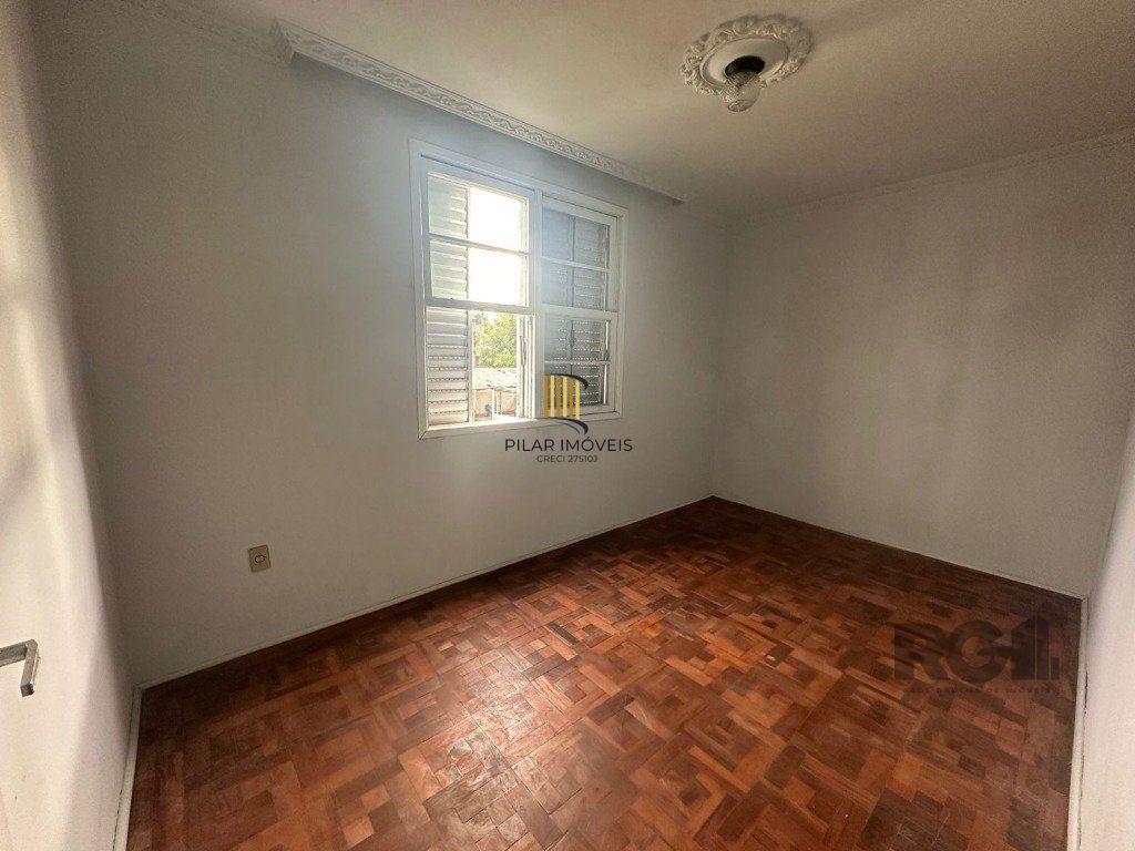 Vende-se apartamento 2 quartos espaçosos com vaga rotatirva próximo ao Mãe de Deus - 54m² - Medianeira