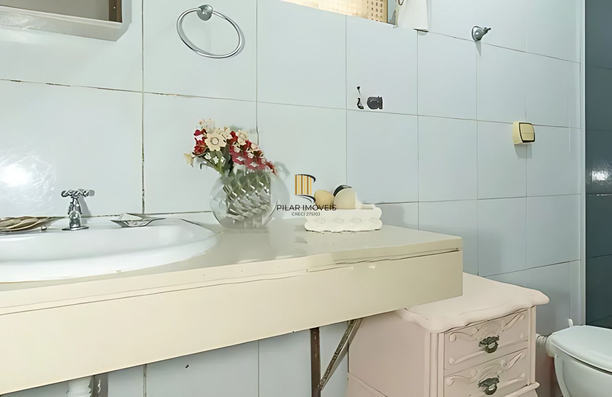 Vende-se apartamento mobiliado com 1 quarto e 51m² – Vila Ipiranga