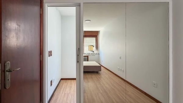 Vende-se cobertura com 2 quartos, 129m² e 1 vaga – Petrópolis