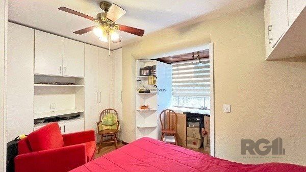 Apartamento com 3 Dormitórios, Suíte e Sacada e 1 vaga - 115m² - Petrópolis