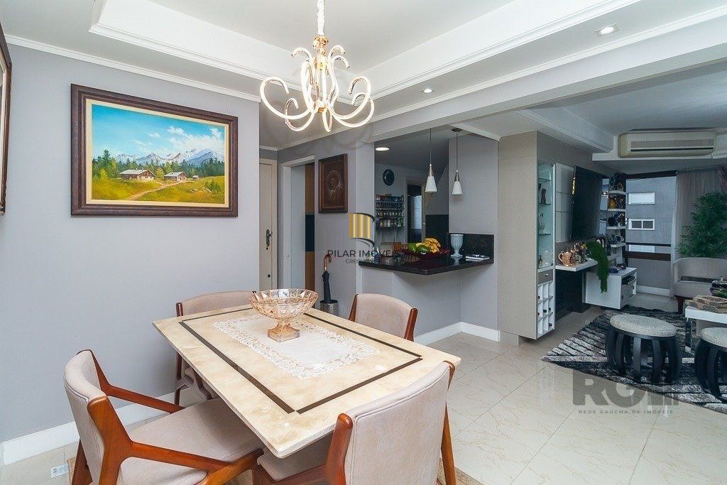 Apartamento 3 dormitórios, 1 suíte, 2 vagas de garagem no Bairro Bela Vista.