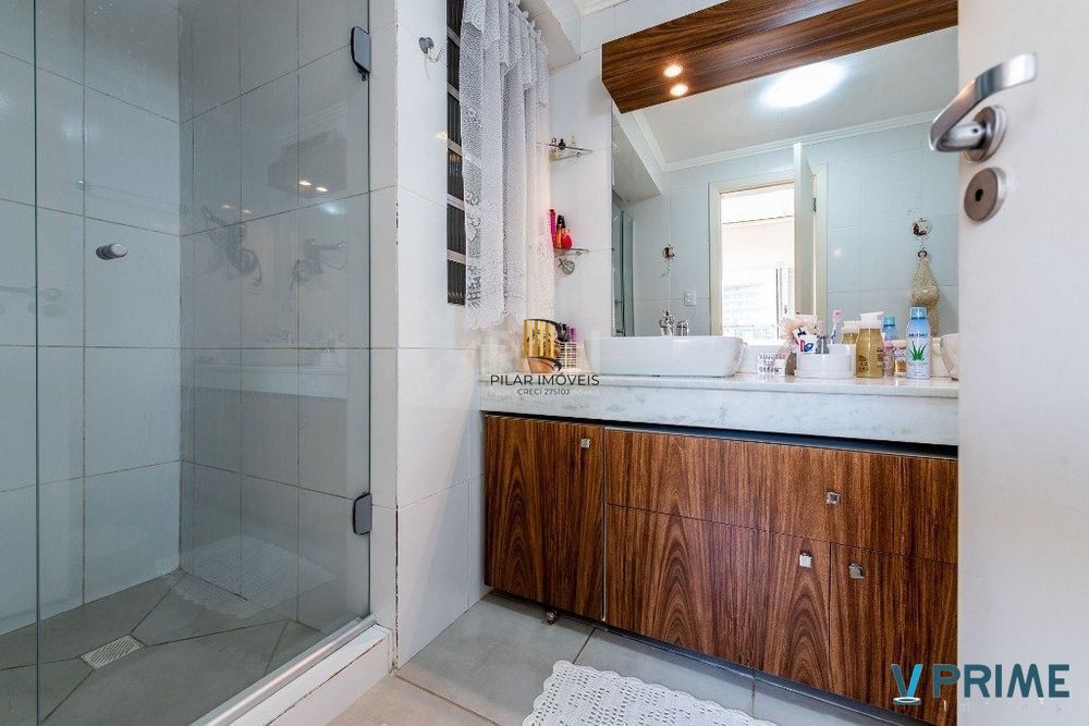 Vende-se apartamento com 3 quartos(1 suíte), 117m² e 2 vagas - Bela Vista