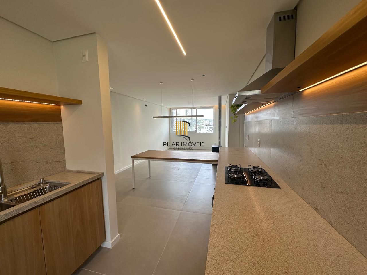 Vende-se apartamento com 3 quartos (2 suítes), 104,6m² e 1 vaga – Petrópolis - Pilar Imóveis