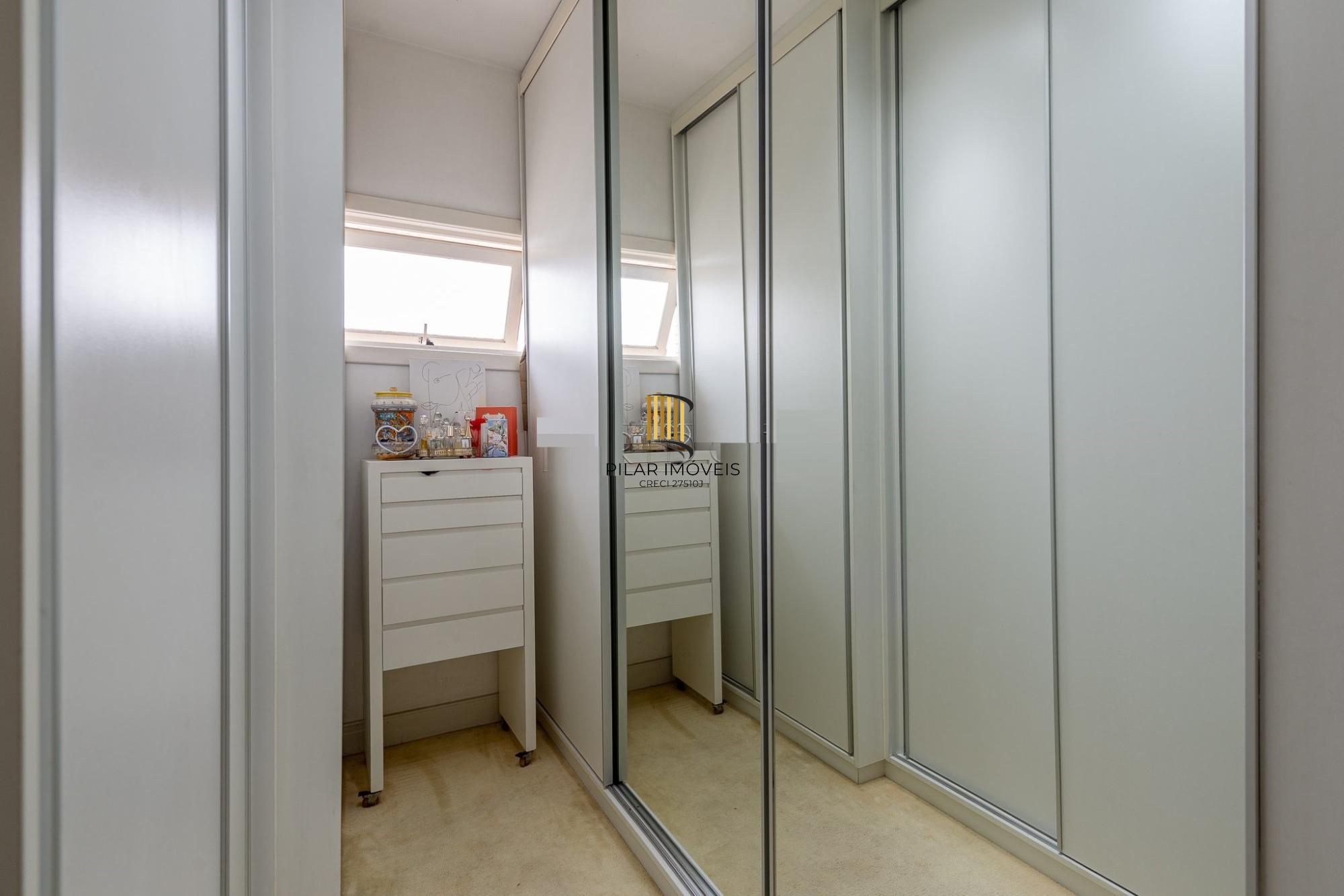Vende-se luxuosa cobertura com 531.95m², 4 dormitórios no bairro Auxiliadora