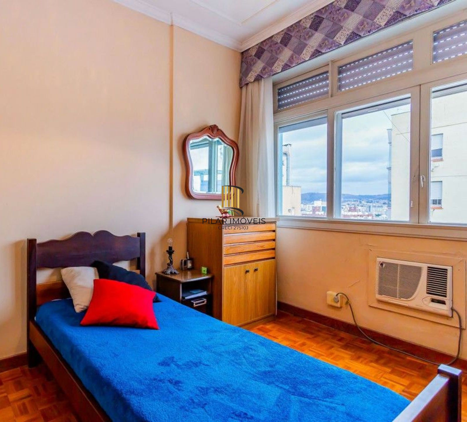 Vende-se apartamento com 4 quartos (1 suíte), 196m² e 1 vaga - Independência
