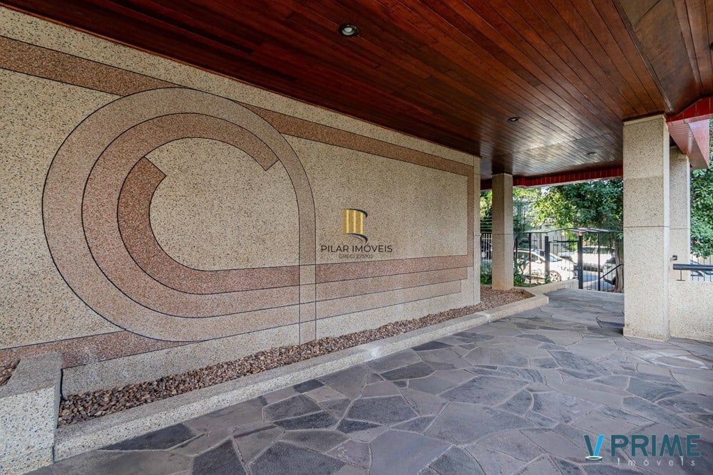 Vende-se cobertura com 3 quartos (1 suíte), 311m² e 3 vagas – Rio Branco