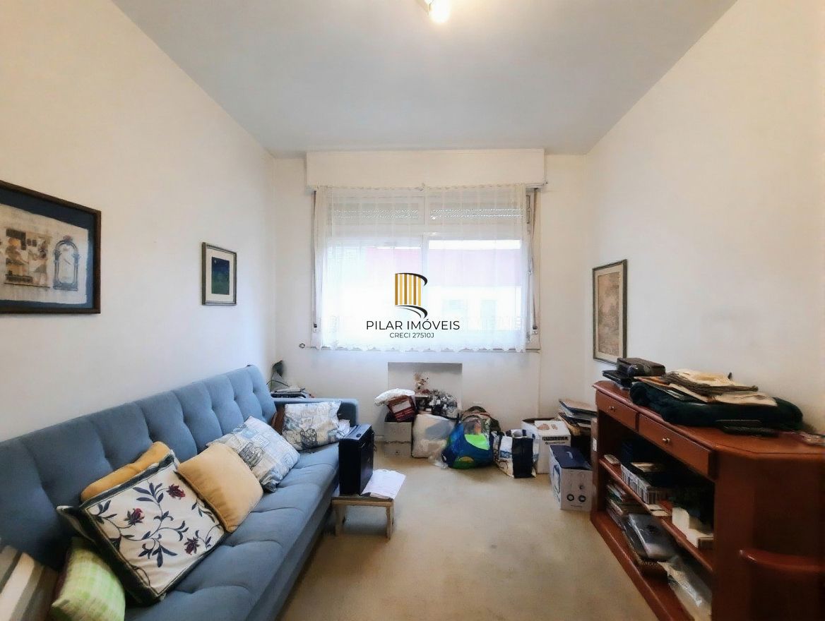 Vende-se apartamento com 3 quartos(1 suíte), 184m² e 2 vagas - Bom Fim