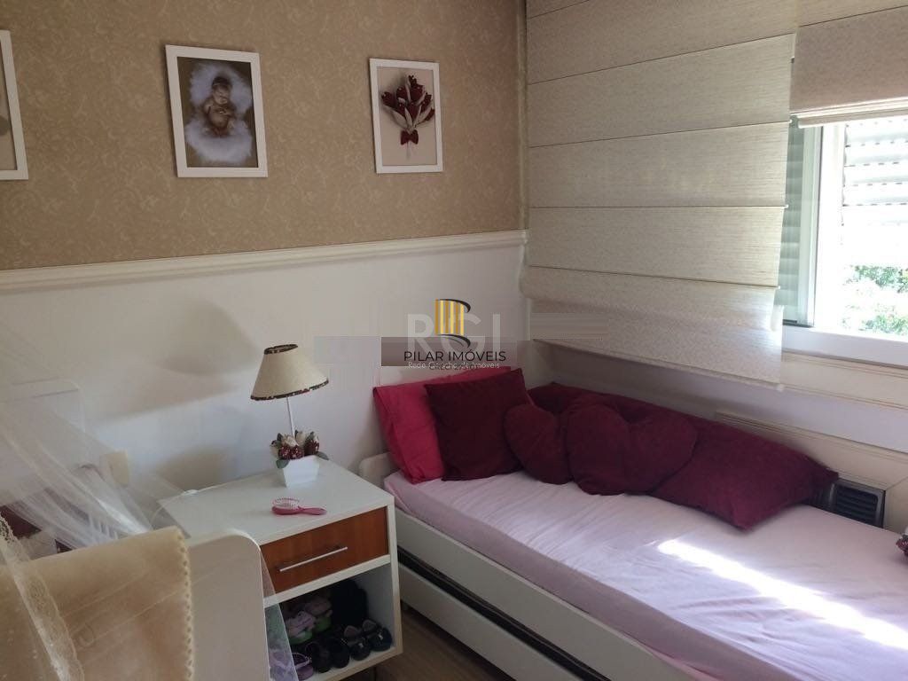 Cobertura para Venda - 248m², 3 dormitórios, sendo 1 suites, 2 vagas - Mont Serrat
