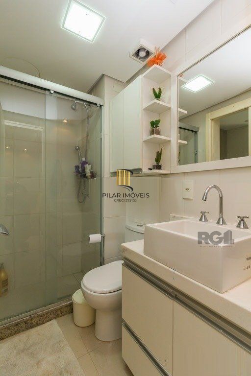 Apartamento para Venda - 38m², 1 dormitório, sendo 1 suites, 1 vaga - Menino Deus