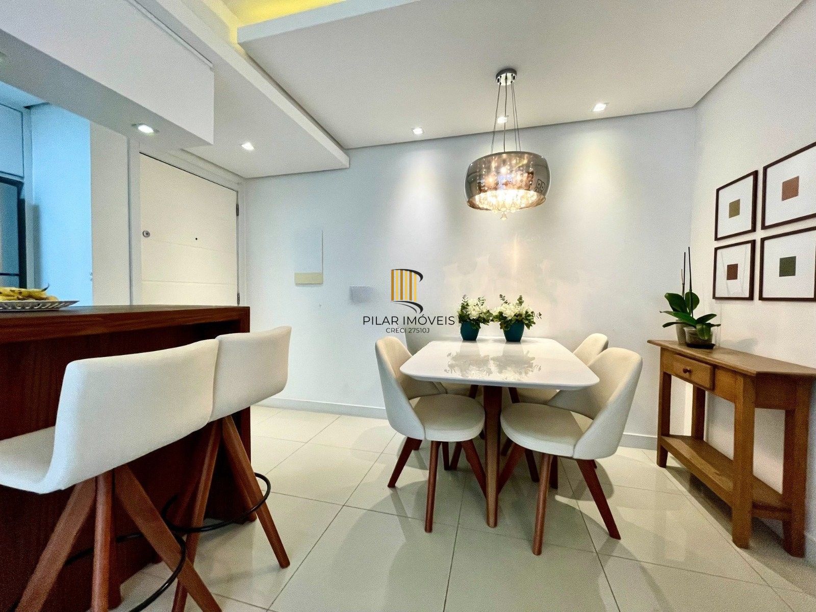 Vende-se apartamento com 2 quartos (1 suíte), 65m² e 2 vagas – Higienópolis