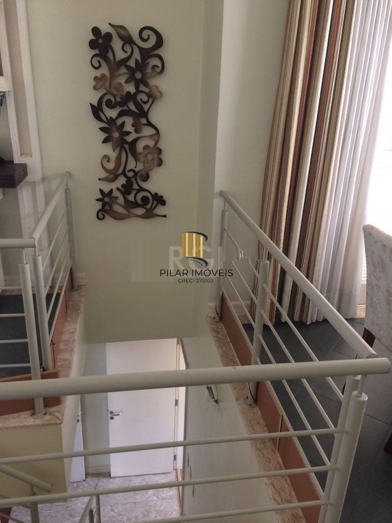 Cobertura para Venda - 248m², 3 dormitórios, sendo 1 suites, 2 vagas - Mont Serrat
