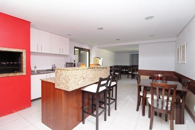 Apartamento 3 dormitórios, 1 suíte, 2 vagas - 95,75m² de área privativa no Bairro Independência