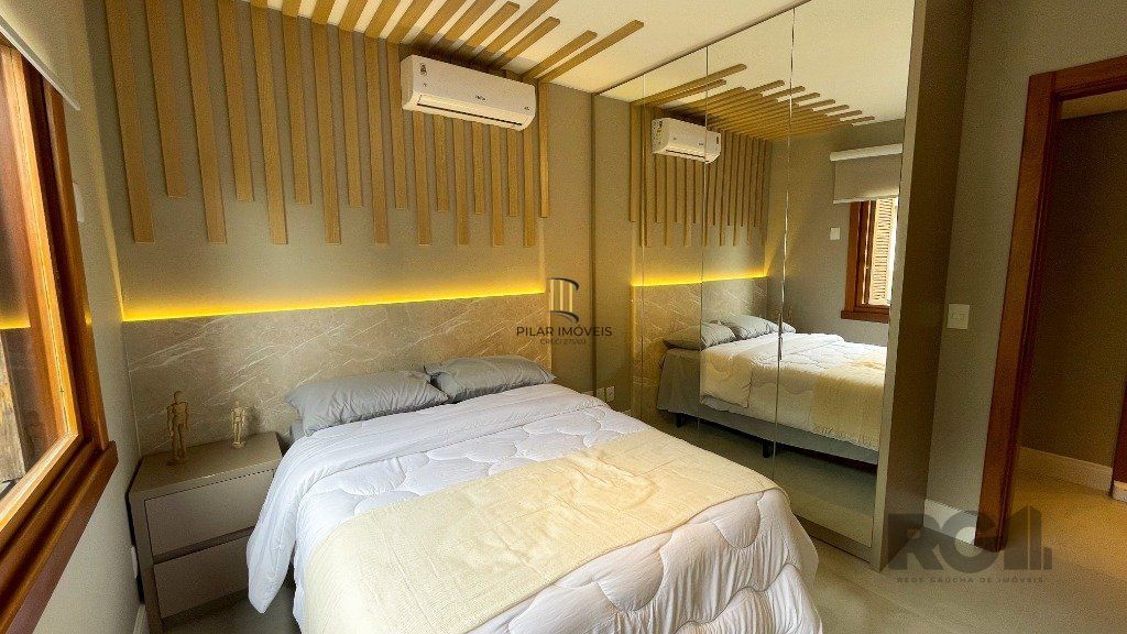 Vende-se luxuoso apartamento 3 quartos com suíte, 2 vagas, com churrasqueira e hidro - 148m² -  Petrópolis