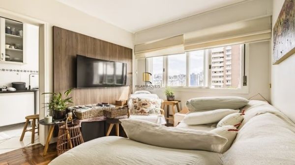 Vende-se apartamento com 1 quarto, 43m² e 1 vaga – Petrópolis