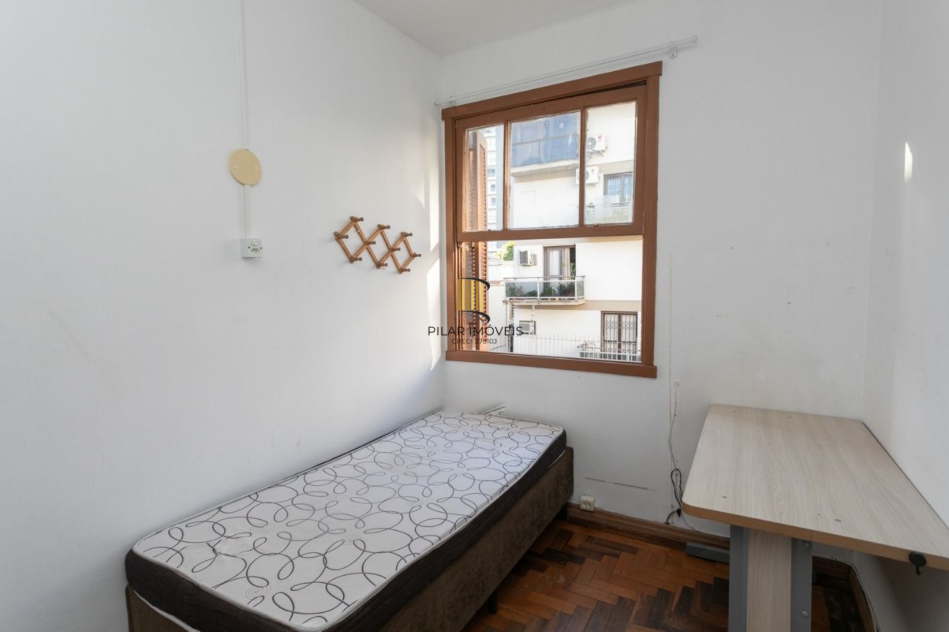 Vende-se apartamento com 3 quartos(1 suíte), 95m², sacada e 1 vaga - Bela Vista
