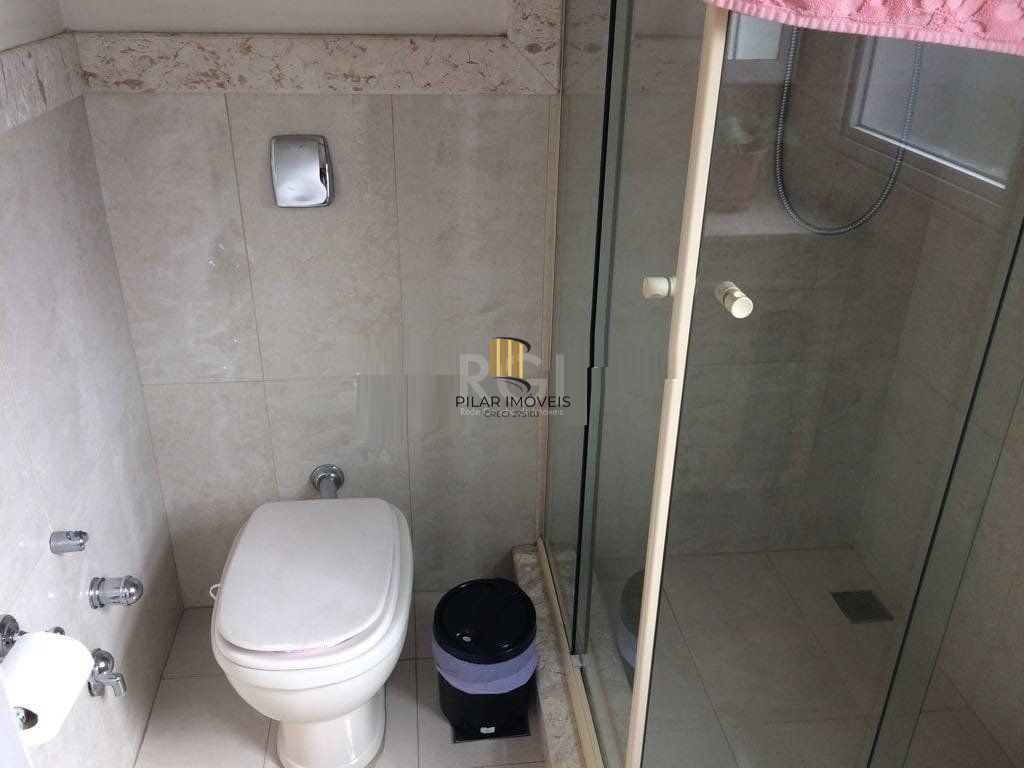 Cobertura para Venda - 248m², 3 dormitórios, sendo 1 suites, 2 vagas - Mont Serrat