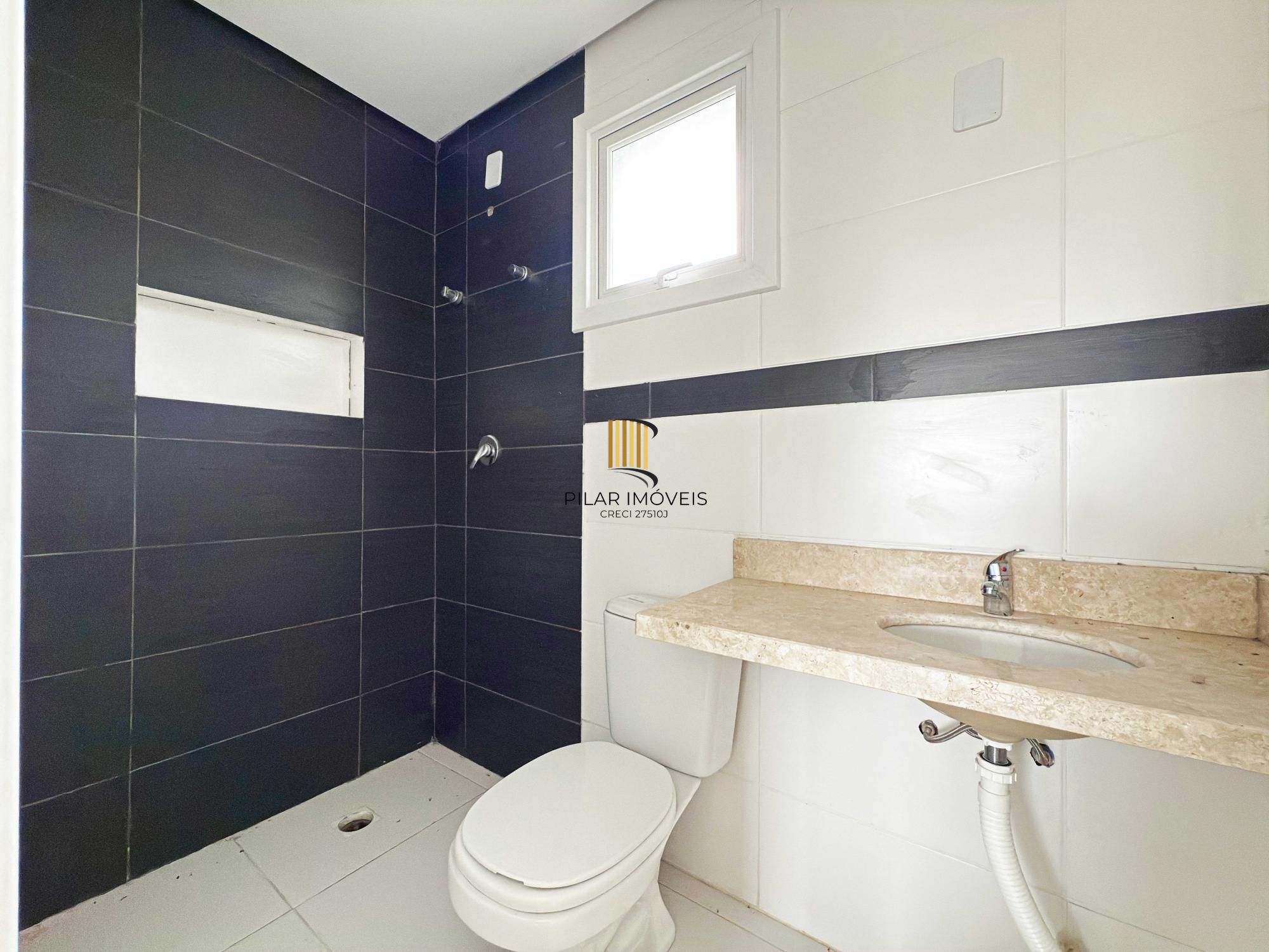 Vende-se casa em condomínio com 4 dormitórios (2 suítes), 3 vagas  – Tristeza