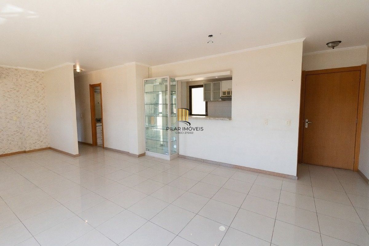 Vende-se apartamento com 3 quartos (1 suíte), 90m² e 2 vagas – Passo da Areia