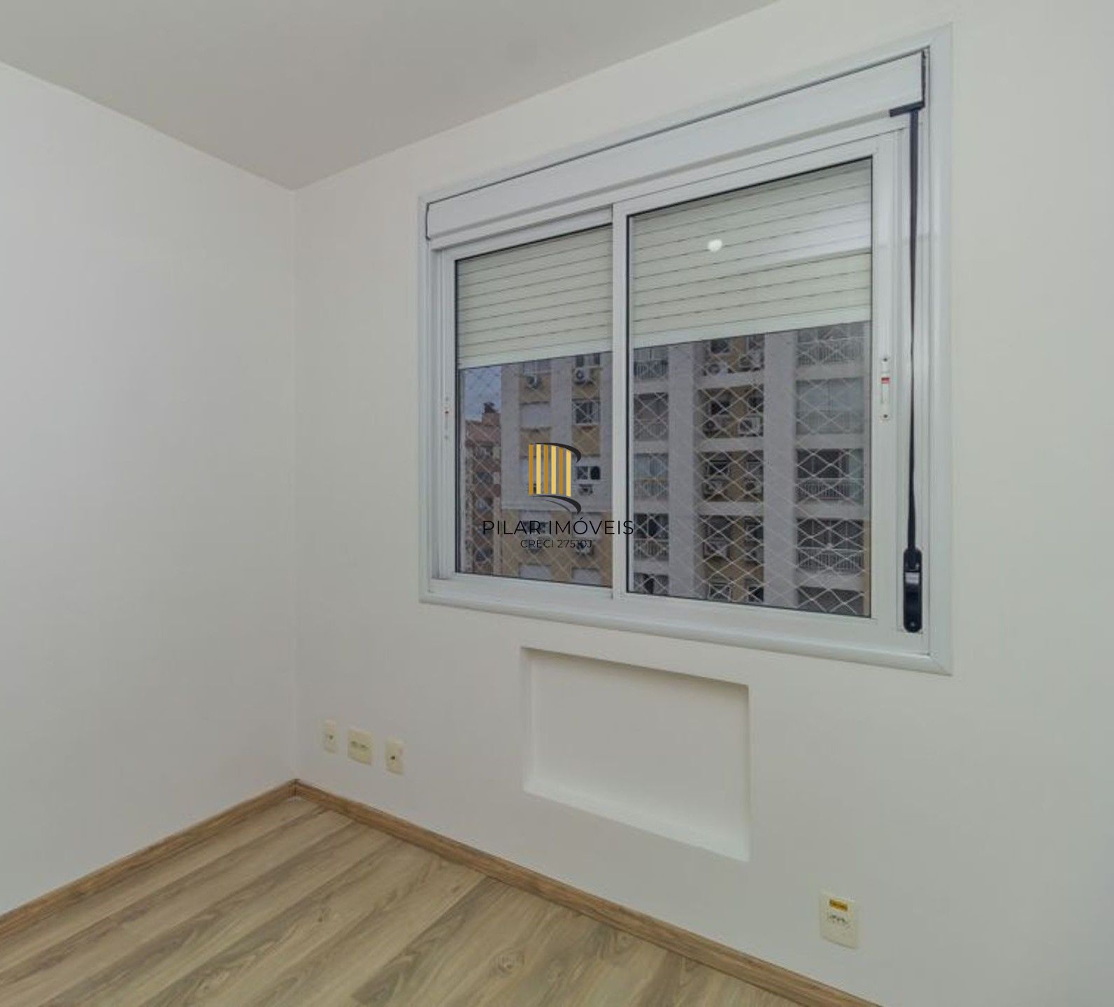 Vende-se apartamento com 2 quartos (1 suíte), 62m² e 1 vaga – Vila Ipiranga