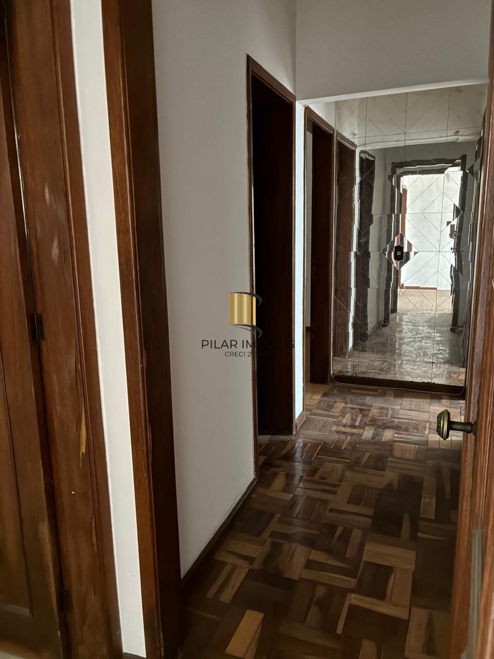 Vende-se apartamento com 3 quartos (1 suíte) - Venâncio Aires