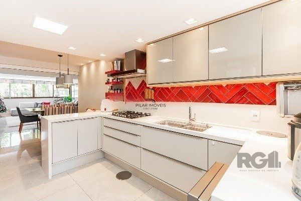 Apartamento Garden de 232m² com Terraço, 3 Dormitórios, 3 Vagas e Infraestrutura Completa na Bela Vista