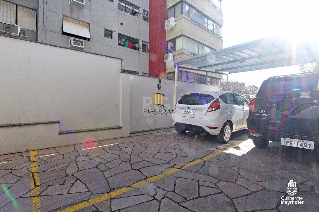 Apartamento para Venda - 114m², 3 dormitórios, sendo 1 suites, 2 vagas - Petrópolis