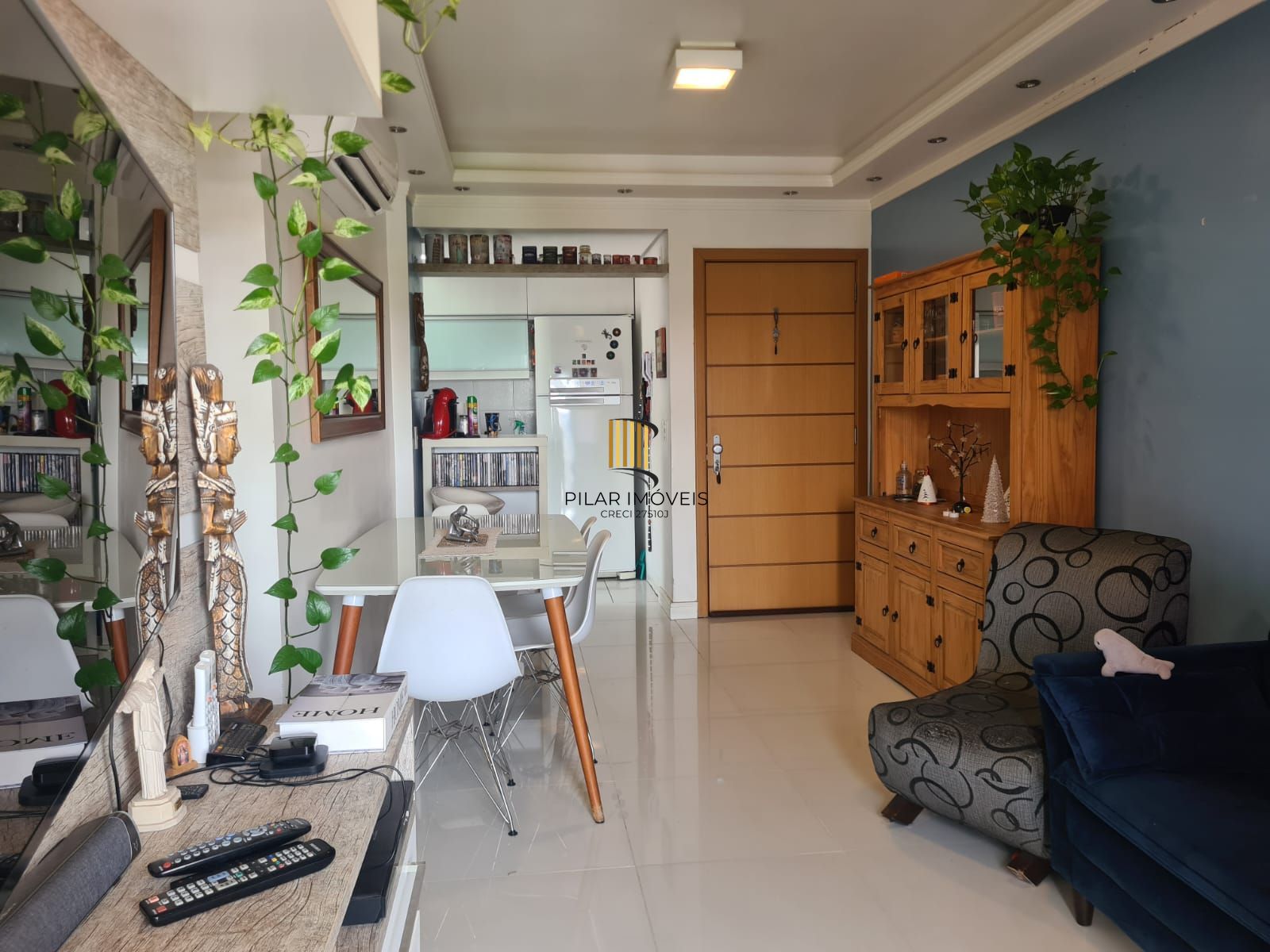 Vende-se apartamento com 3 quartos (1 suíte), 71 m² privativos e 2 vagas – Partenon - Pilar Imóveis