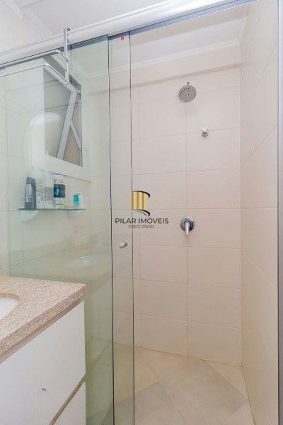 Vende-se apartamento com 2 quartos, 1 suíte, 1 vaga – 70m² – Jardim Botânico