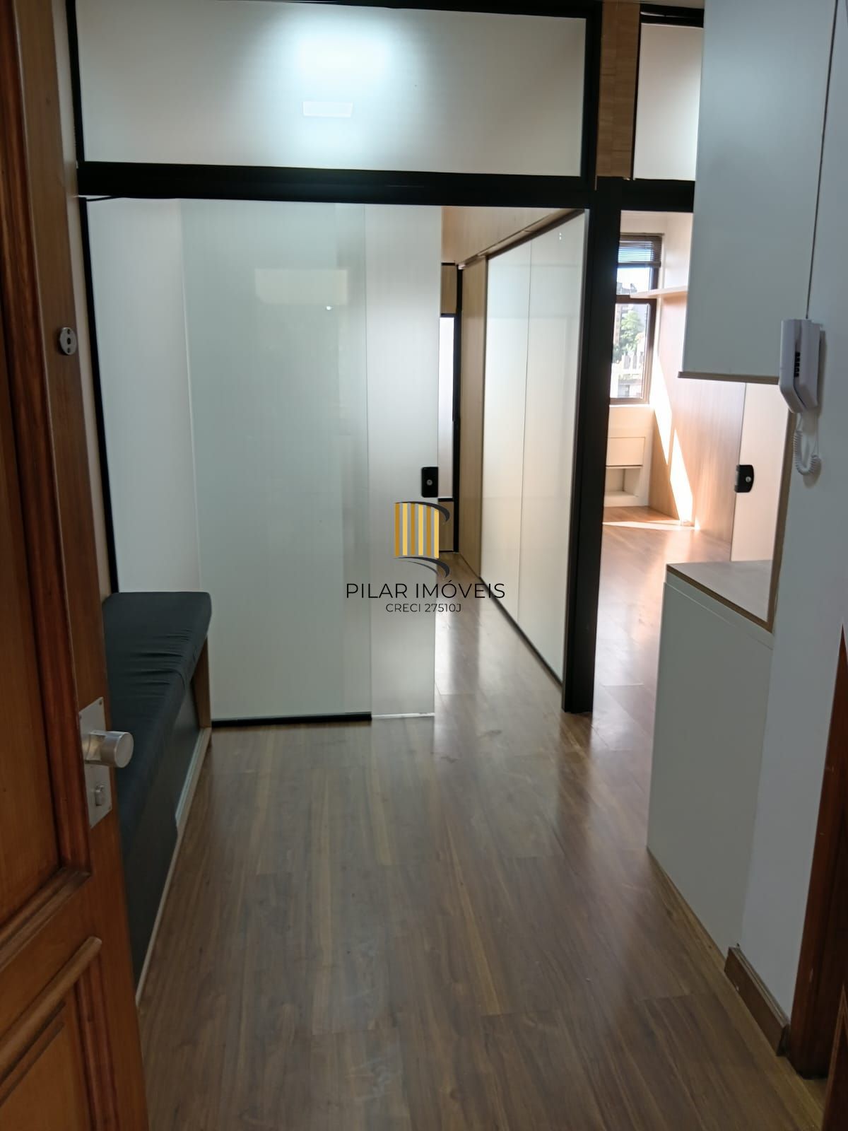 Vende-se cobertura comercial com Terraço – Moinhos de Vento