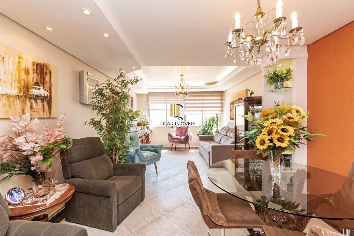 Vende-se apartamento com 3 quartos (1 suíte), 133 m² e 1 vaga – Petrópolis