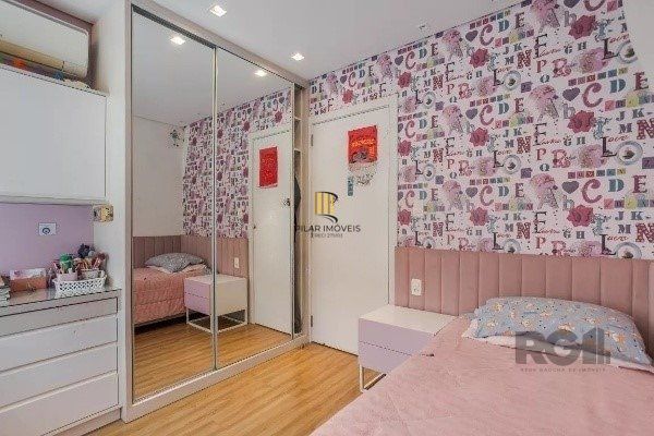 Bela cobertura com 3 quartos, incluindo 1 suíte, 2 vagas de garagem em localização privilegiada - 150m² - Auxiliadora