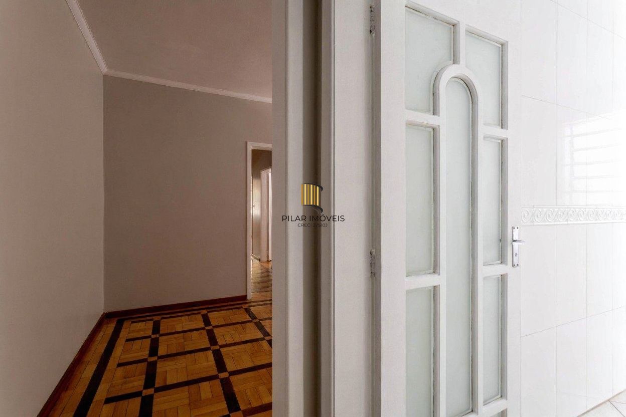 Vende-se apartamento com 3 quartos, 93m² e 1 vaga - Rio Branco