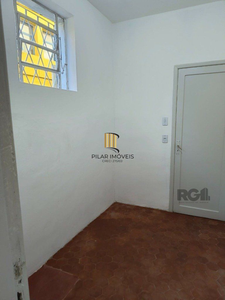 Apartamento térreo com pátio de 1 quarto à venda - desocupado e pronto para morar - 44m² - Higienópolis