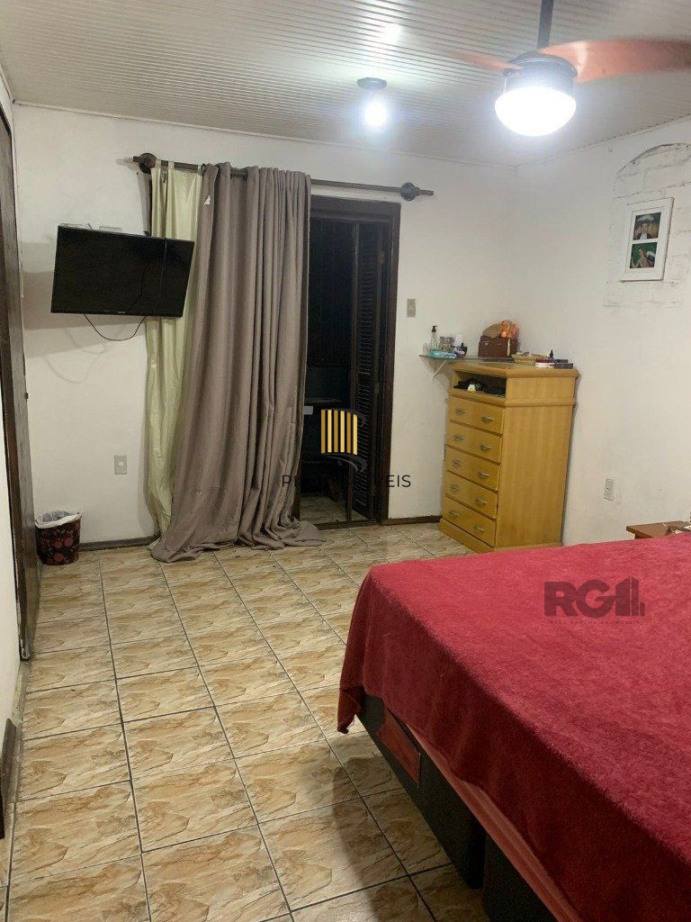 Vende-se casa 3 quartos com suíte e 3 vagas de garagem - 130m² - Jardim Itu Sabará