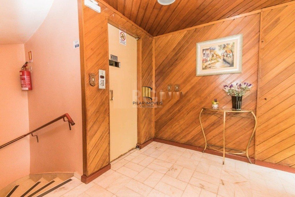Apartamento para Venda - 64m², 2 dormitórios, São João