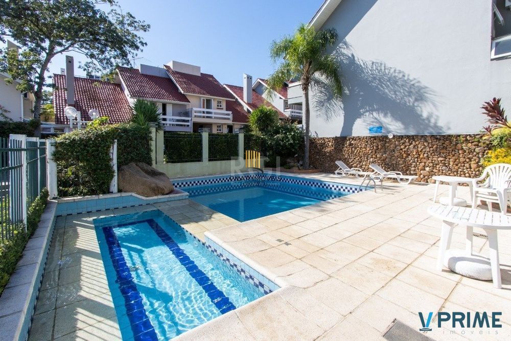 Casa em condomínio com 3 quartos, suíte e 200 m² – Tristeza